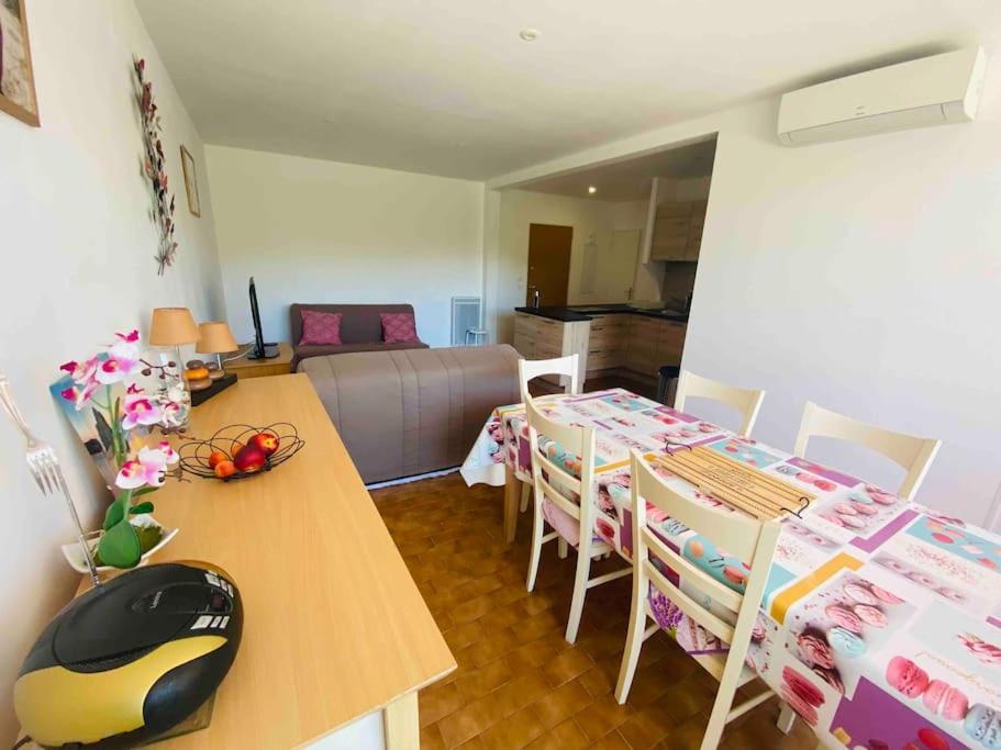 Apartment T2 Centre Parking Prive Clim 300m La Grande-Motte